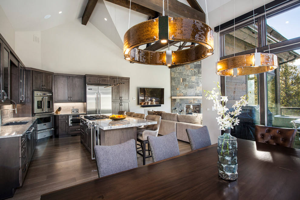 Home design - rustic home design idea in Denver
