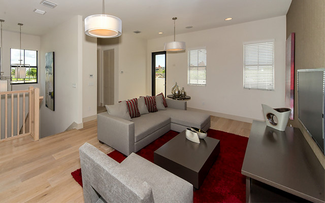 5300 PASEO-THE EXPERIENCE - Miami - by 5300 Paseo Doral | Houzz