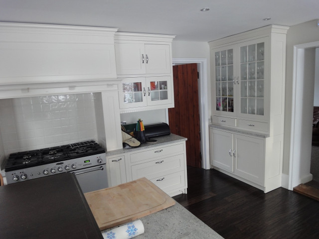 hand painted american shaker style kitchen craftsman-kitchen