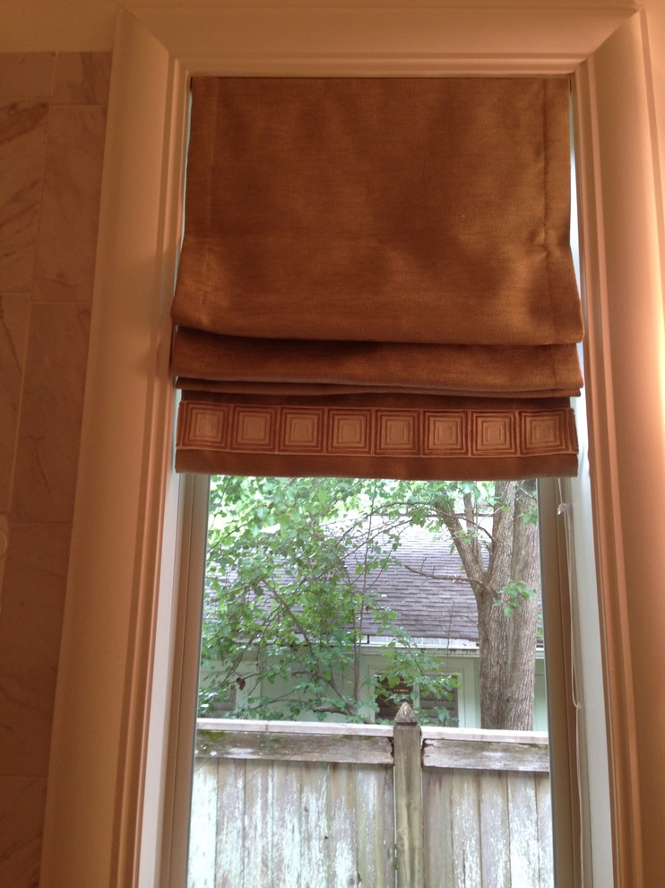 Inspiration for a transitional home design remodel in Jackson
