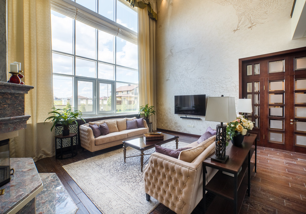 Интерьер загородного дома с двусветным пространством