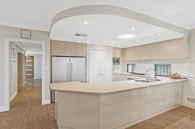 Kitchen transitional-kitchen