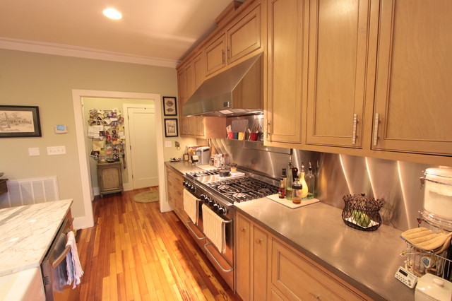 Kitchens american-traditional-kitchen