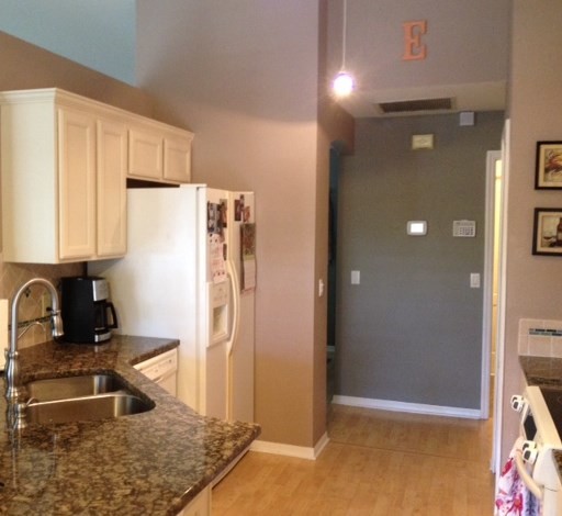 Ed's Kitchen Recolor White Lambskin