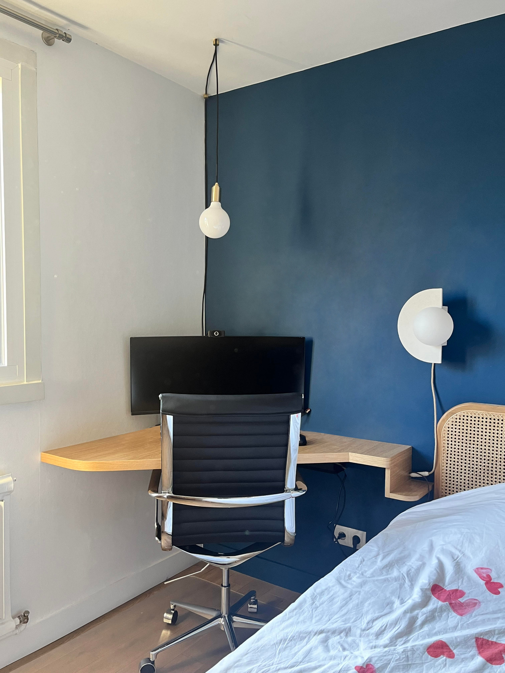 Bureau triangle sur-mesure