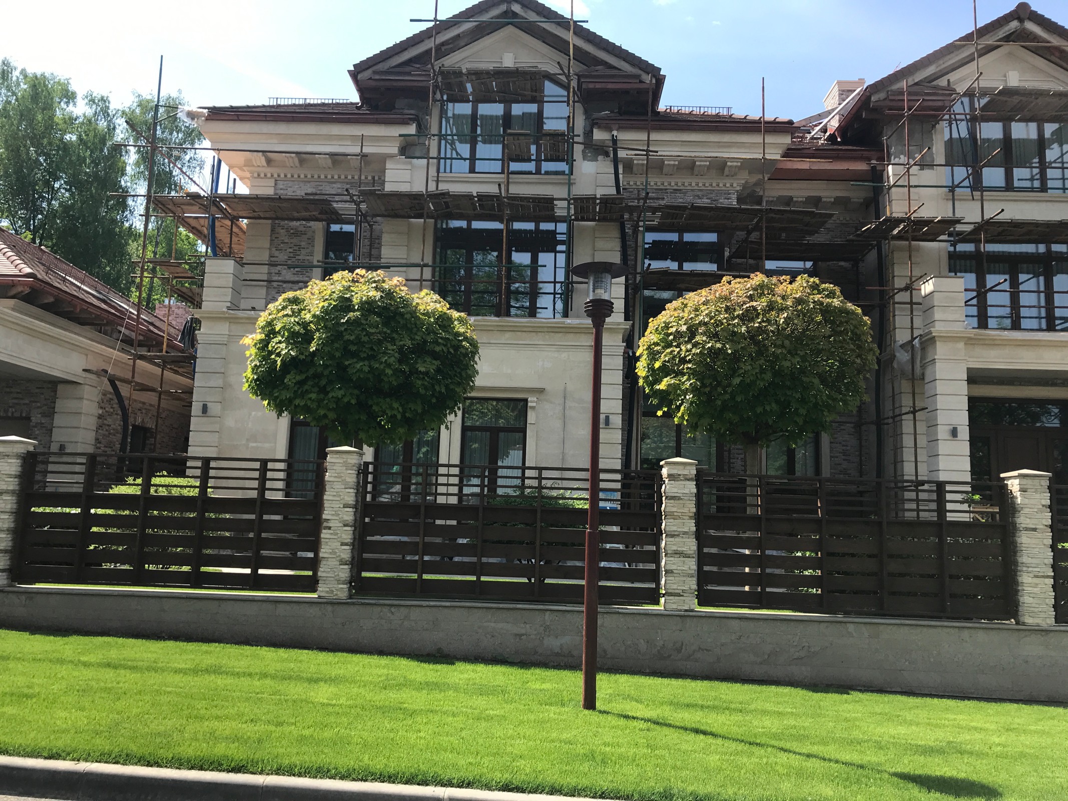 Современный ландшафтный дизайн.