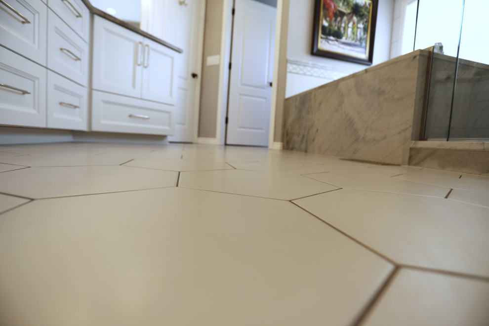 Home design - transitional home design idea in Denver