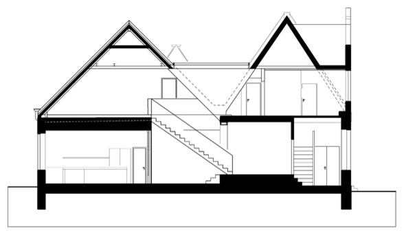 Denkmalgeschütztes Einfamilienhaus - Schnitt neu Treppe