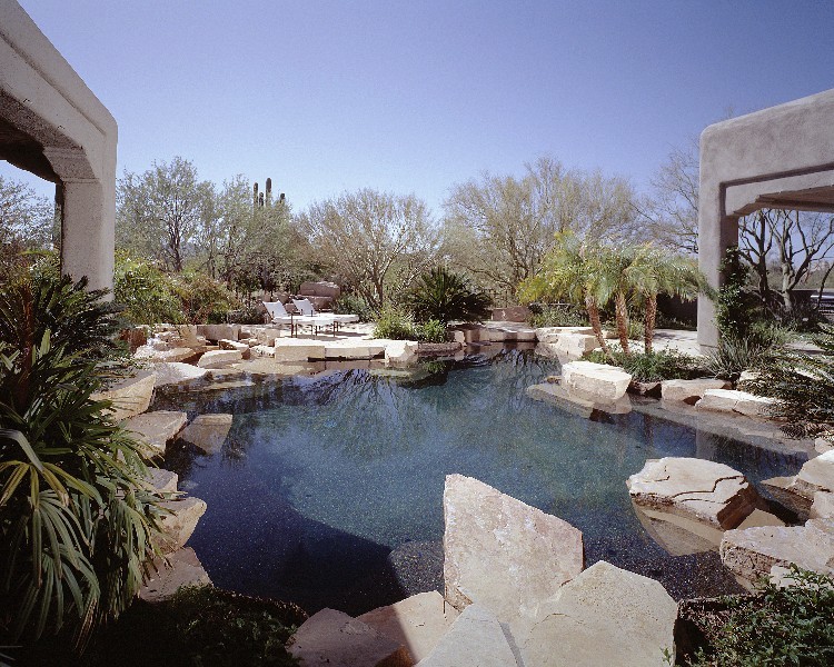 Inspiration for a transitional pool remodel in Phoenix
