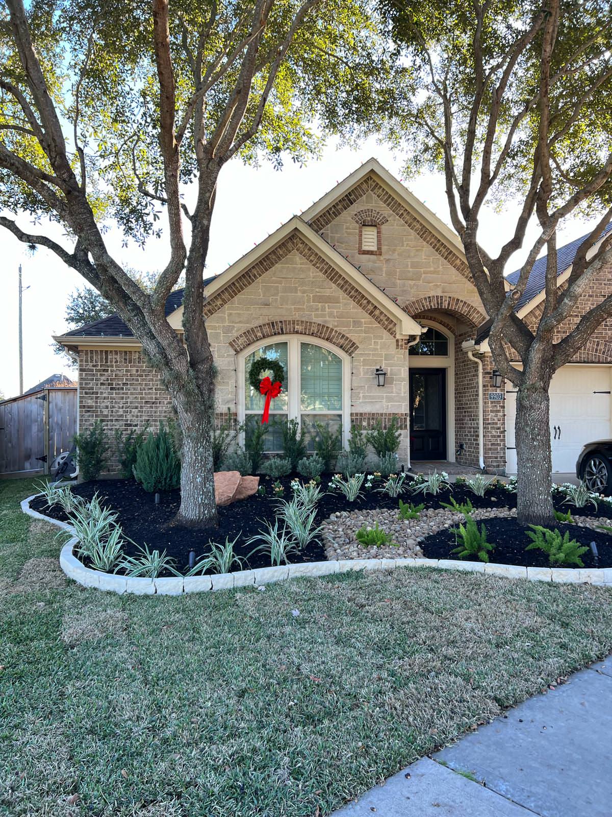 Putting Green, Backyard Paradise and Front yard Makeover in Fulshear!