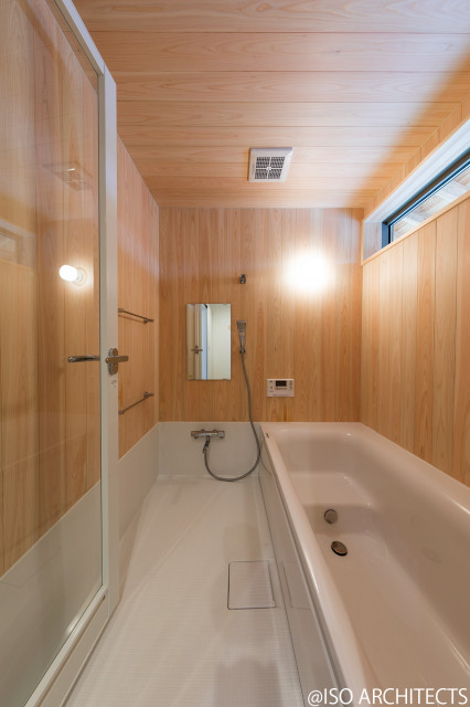大野城の家 skandinavisch-badezimmer