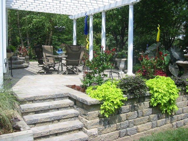 2011 Residential Design / Build Award Winner american-traditional-garden