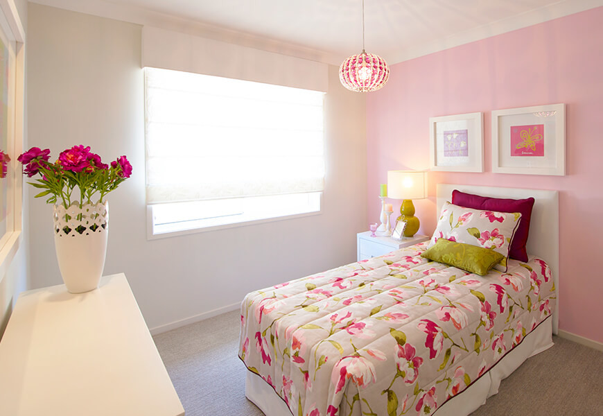 Inspiration for a mid-sized contemporary kids' bedroom for kids 4-10 years old and girls in Sydney with pink walls and carpet.