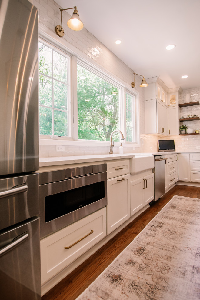 Transitional home design photo in Baltimore