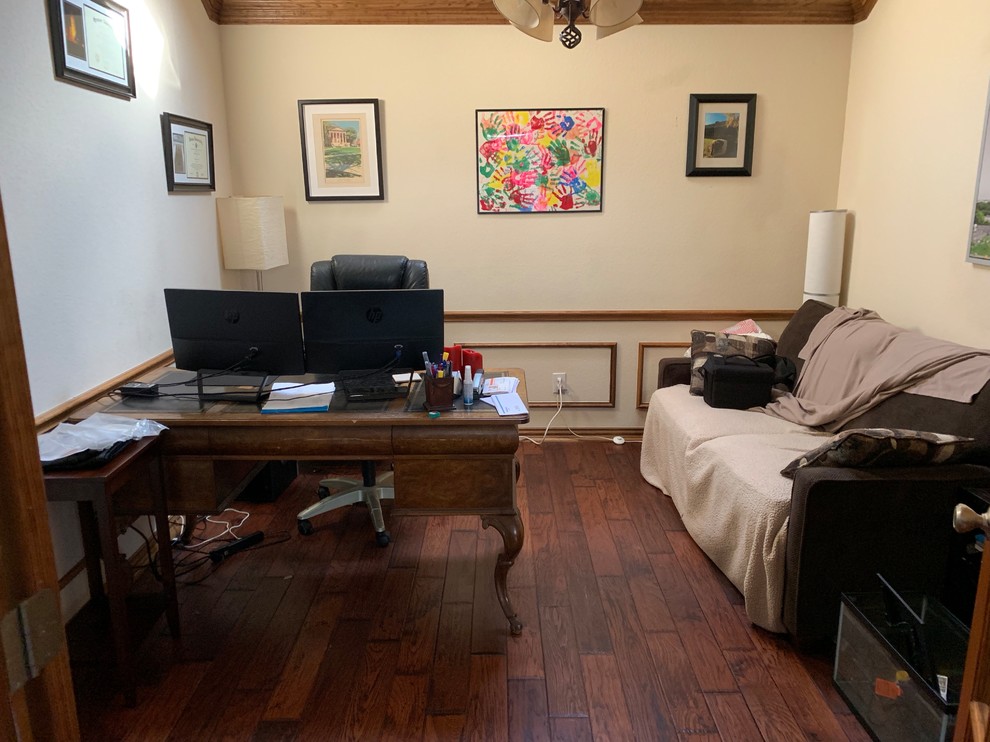 Furniture arrangement for small office?