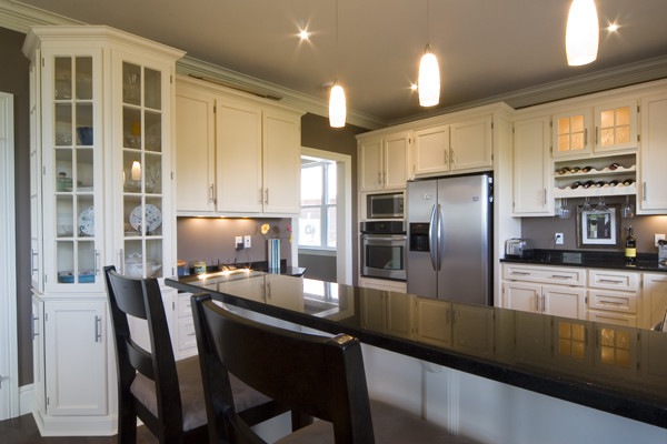 Custom Home 9 traditional-kitchen