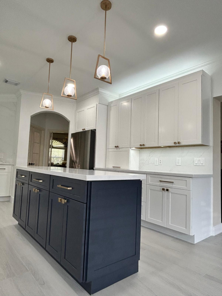 The Clean & Crisp Kitchen