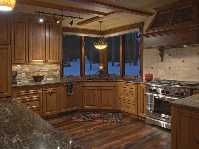 Kitchen - rustic kitchen idea in Denver
