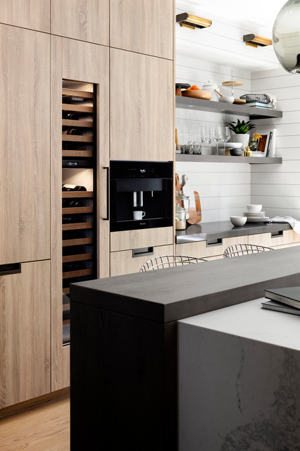 Old Town North Refresh modern-kitchen