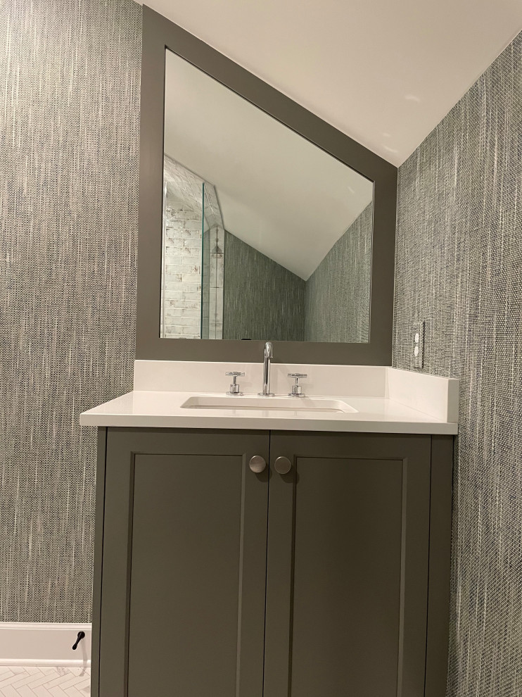 Sloan Square Way Bathroom