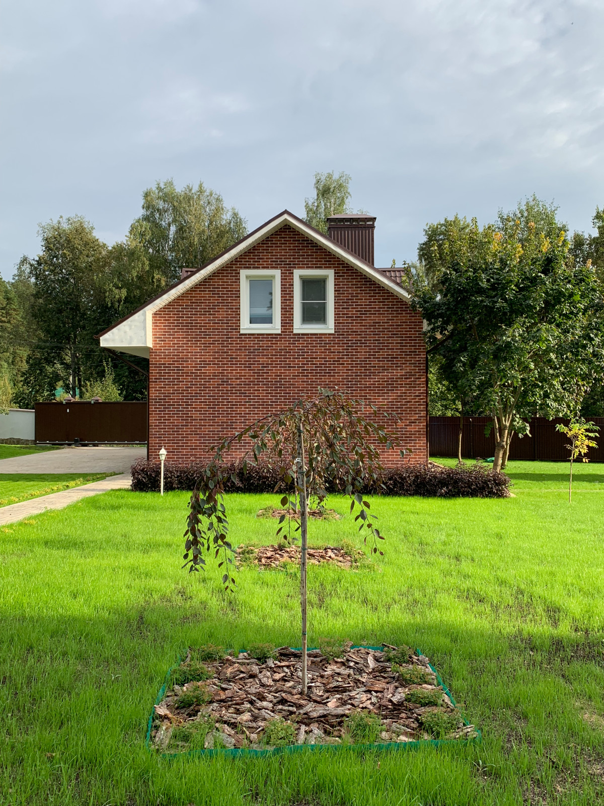 Гостевой дом с гаражом в д.Рождествено