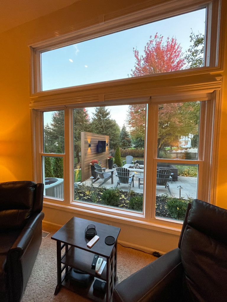 Outdoor Great Room featuring TV & Gas Fire Pit