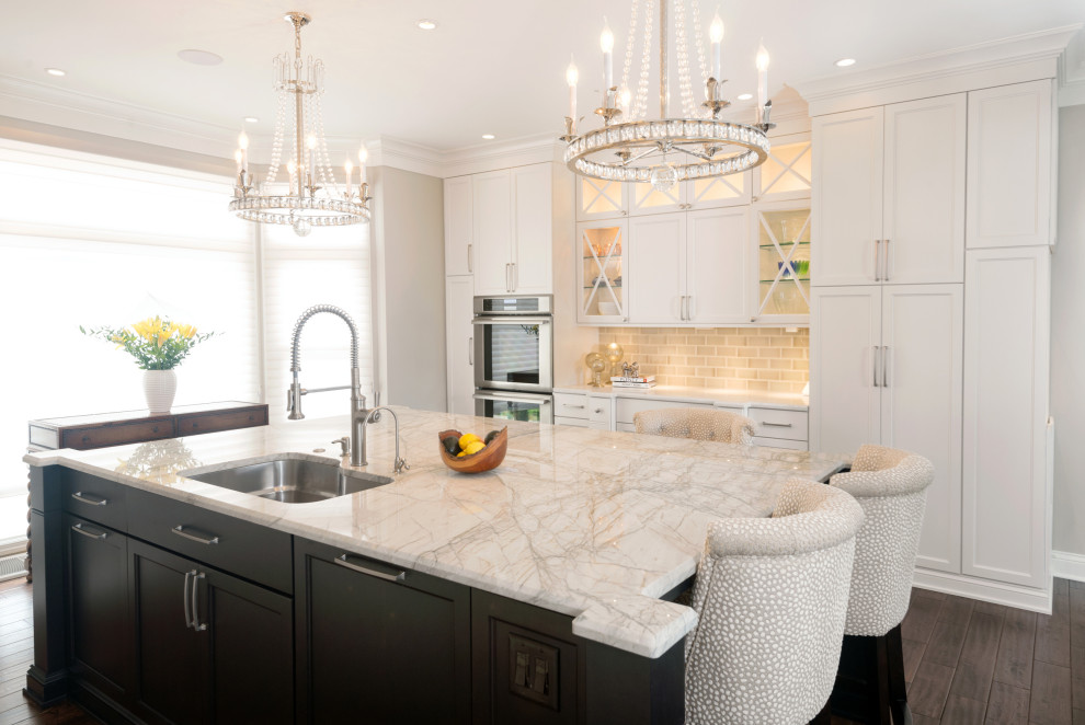 Kitchen - transitional kitchen idea