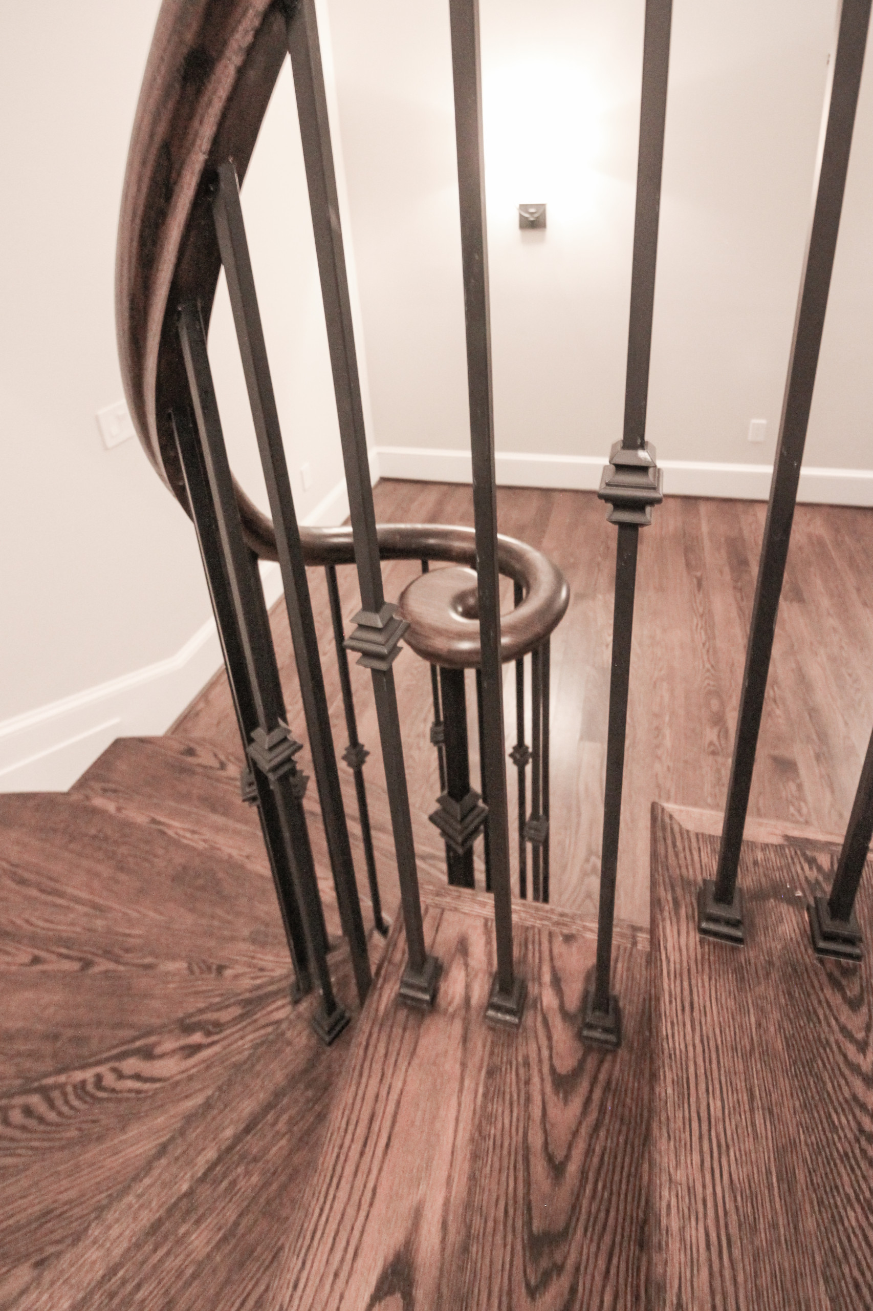 86_ Gorgeous Floating Curved Staircase, McLean VA 22066