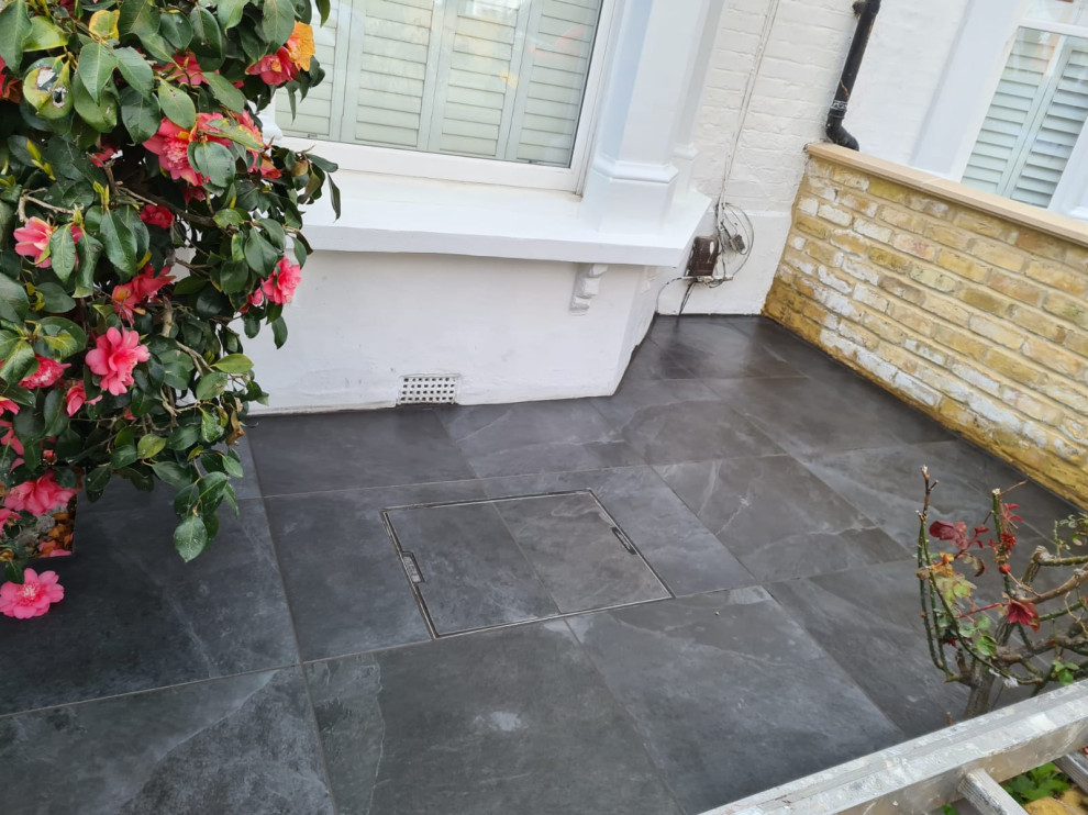 Grey Ceramic Tiling