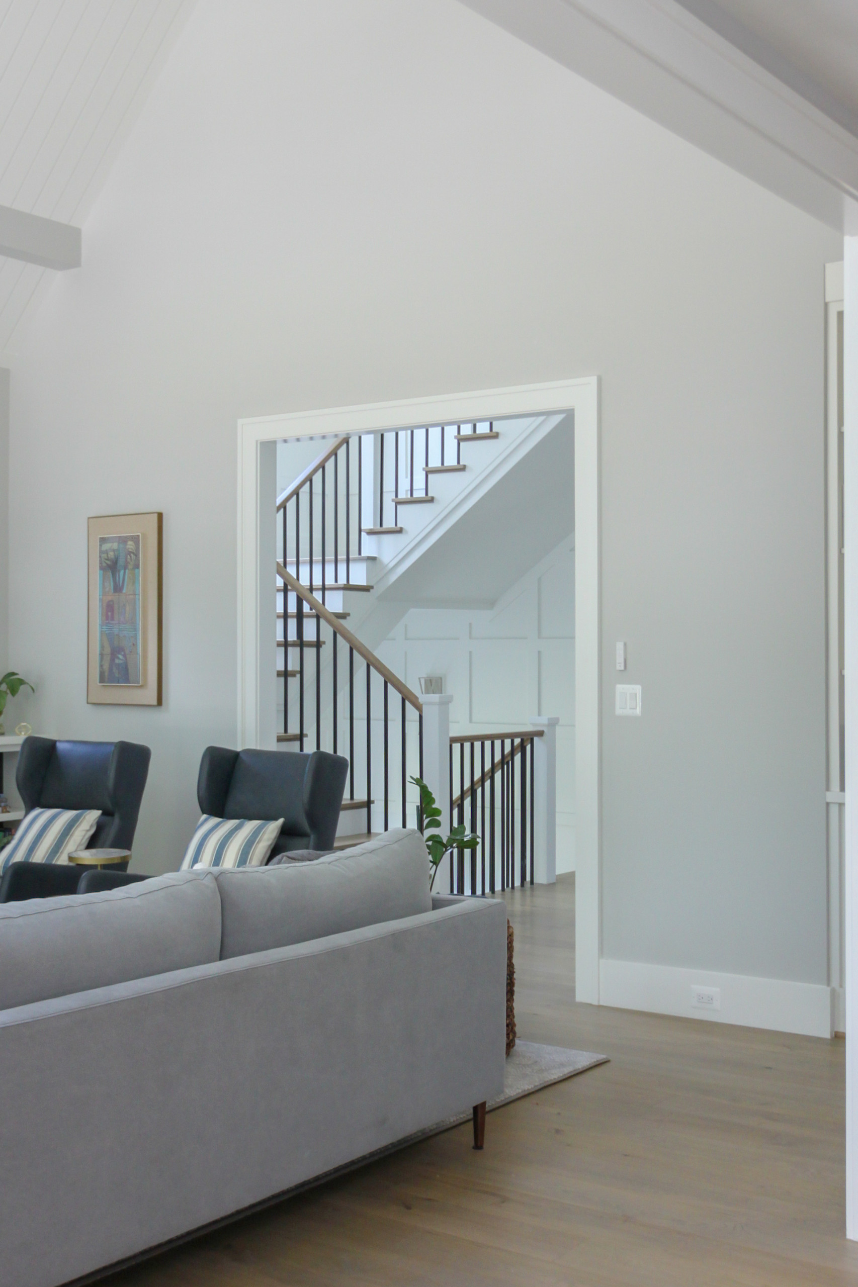 87_Welcoming and Functional Contemporary U-shaped Staircase, Arlington, VA 22207