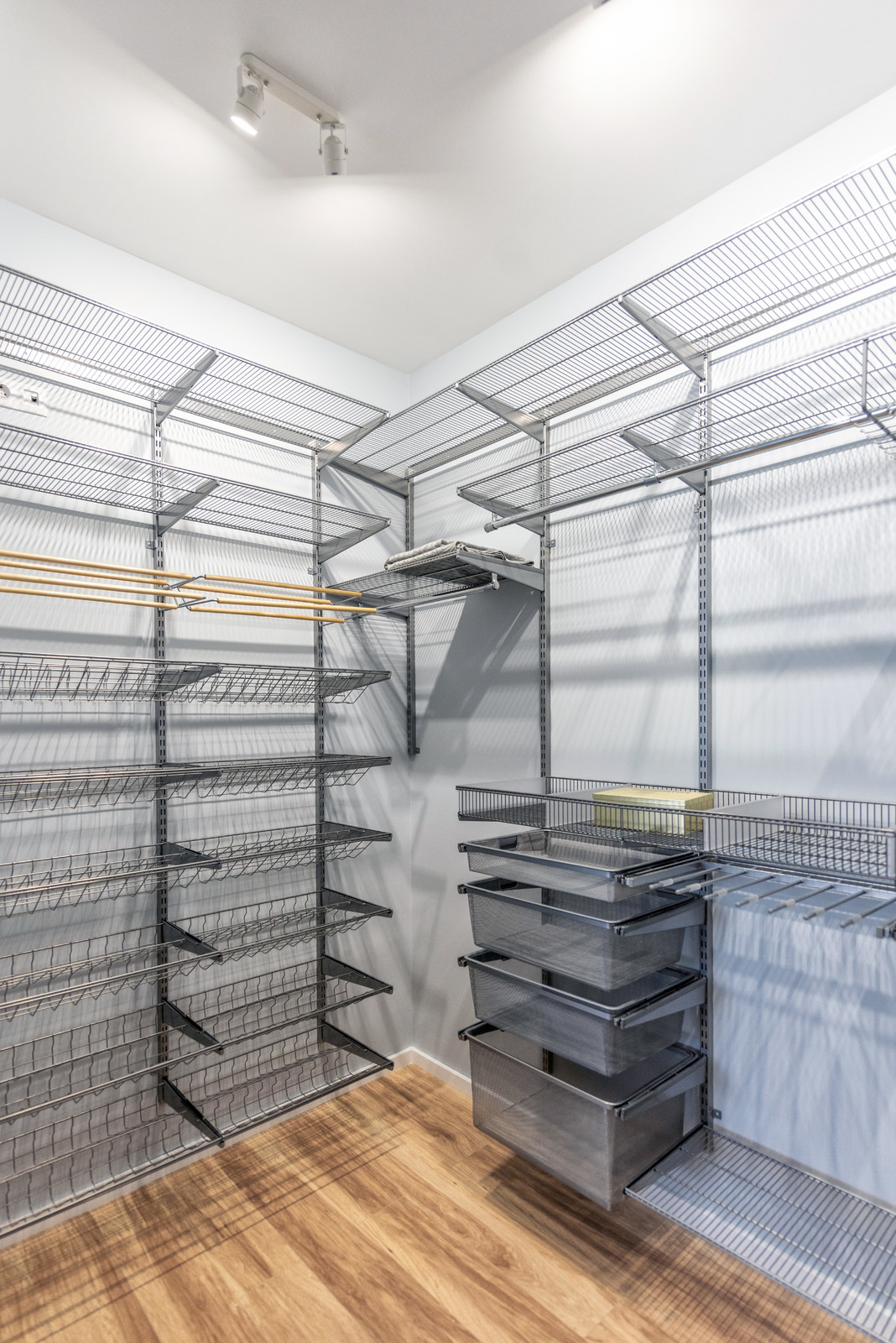 Изумруд на Парковой