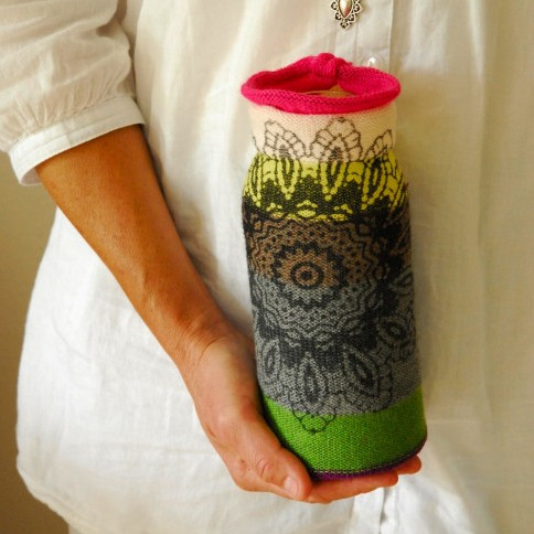 Knitted Vase Cover TILLI with Screen Print