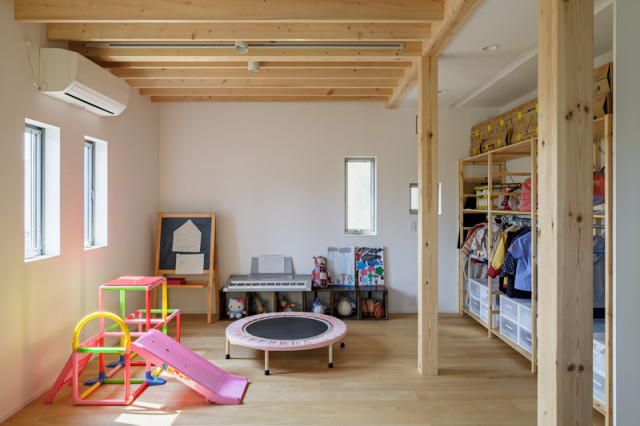 だんだんの家 skandinavisch-kinderzimmer