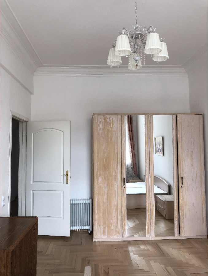 Декорирование квартира в центре Москвы под сдачу в посуточную аренду