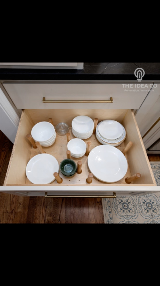 Kitchen pantry - mid-sized transitional galley light wood floor and brown floor kitchen pantry idea with a single-bowl sink, recessed-panel cabinets, white cabinets, quartzite countertops, multicolored backsplash, ceramic backsplash, stainless steel appliances, an island and white countertops