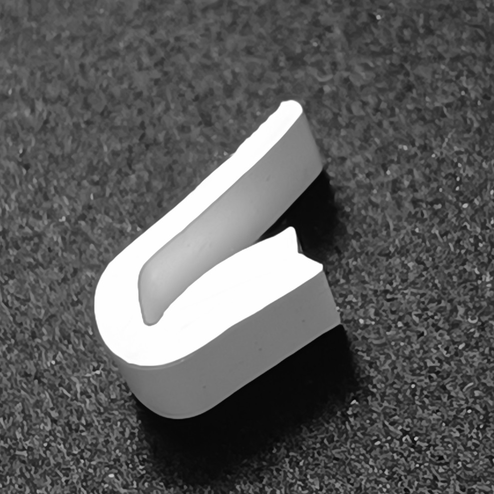 Багет для натяжного потолка