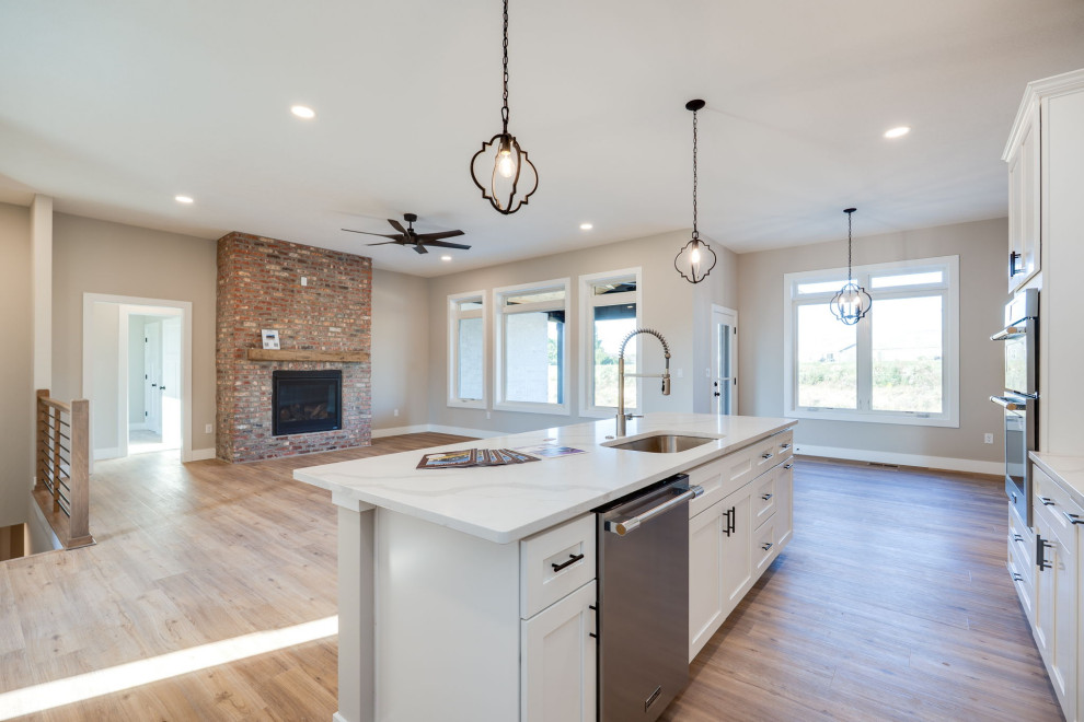 Amazing 2357 + over 900 sqft in basement home in Lebanon Ohio