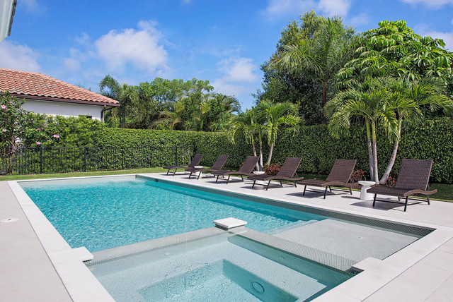 Fairway Terrace classique-chic-piscine