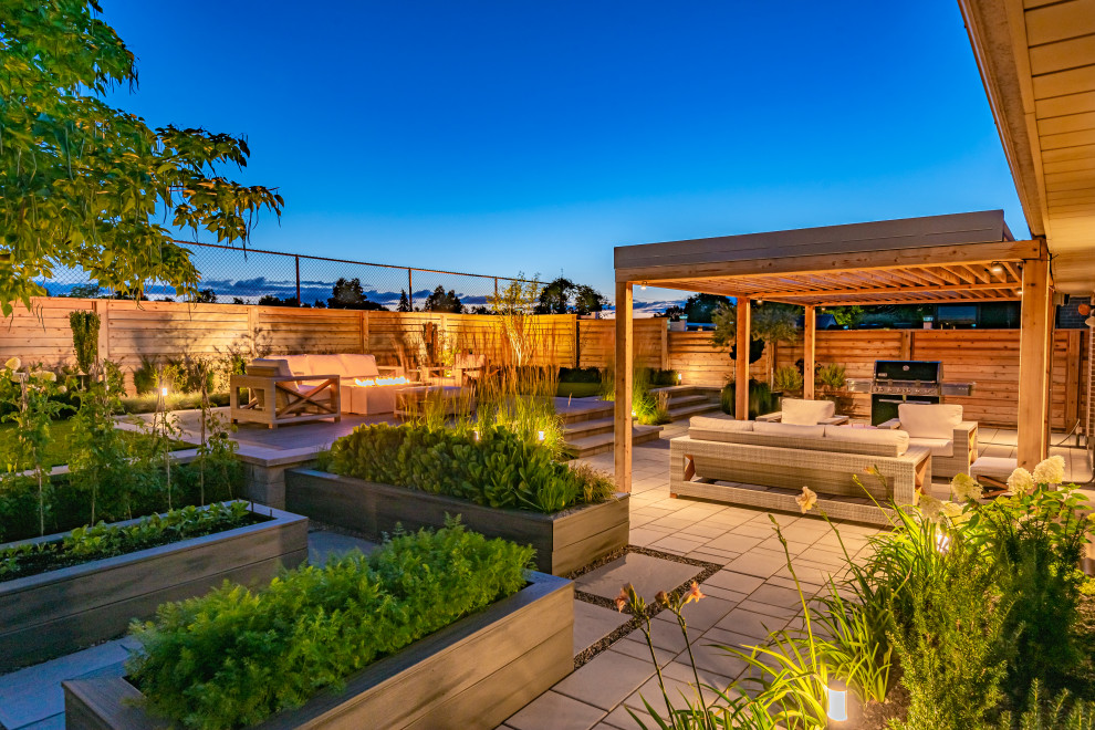 Gold Skies Contemporary Patio Toronto by ProLand Landscape