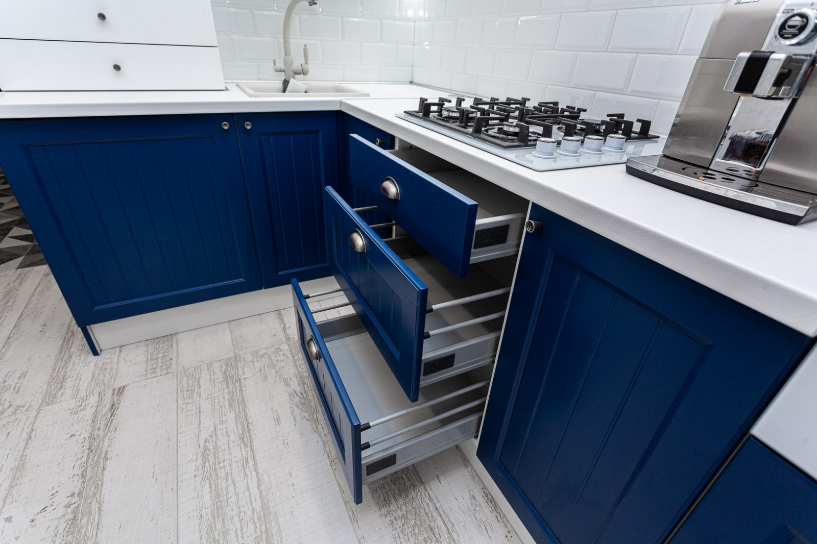 Кухня в морском стиле