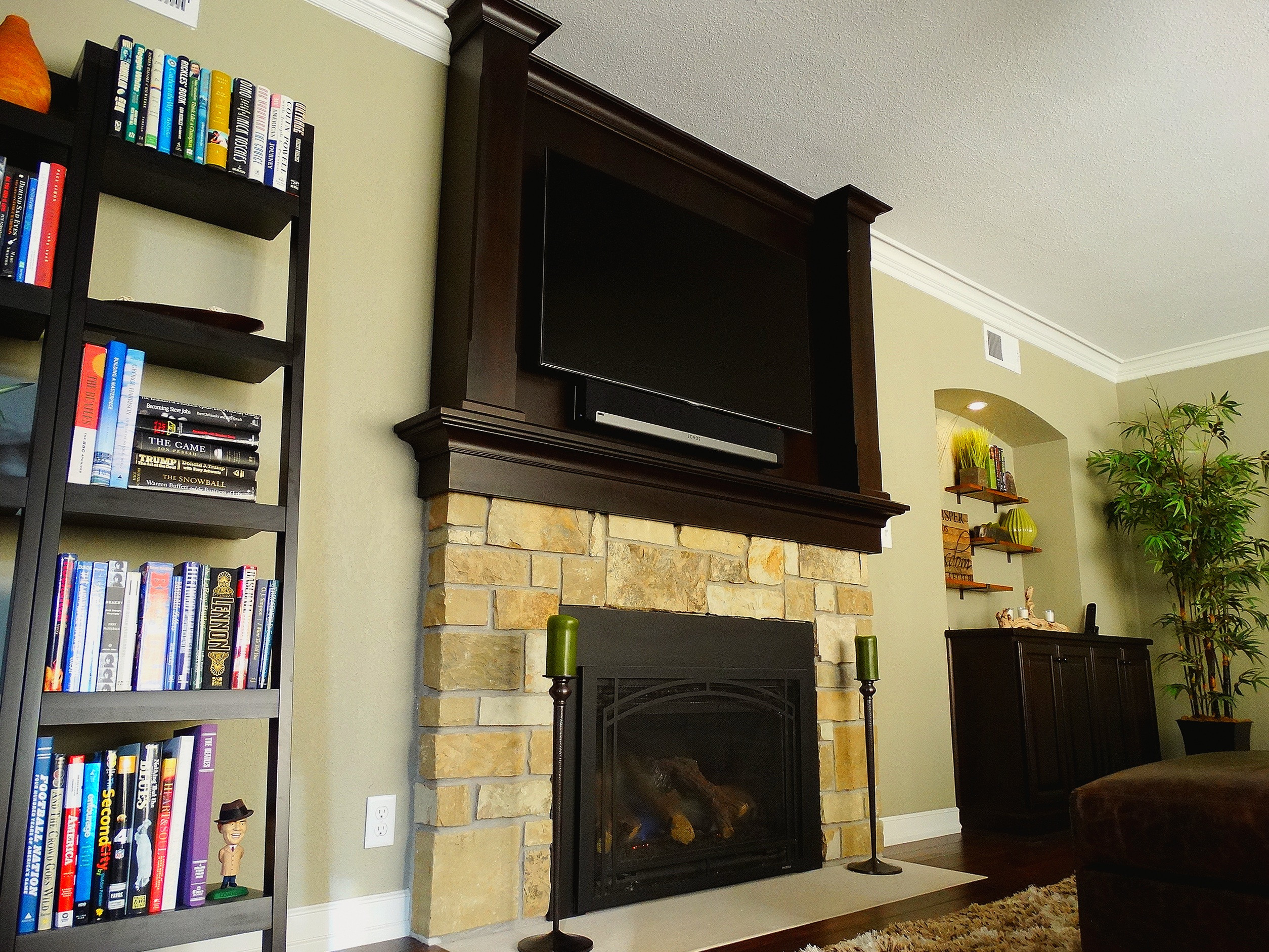 Wauwatosa Residence - Bourbon Bar