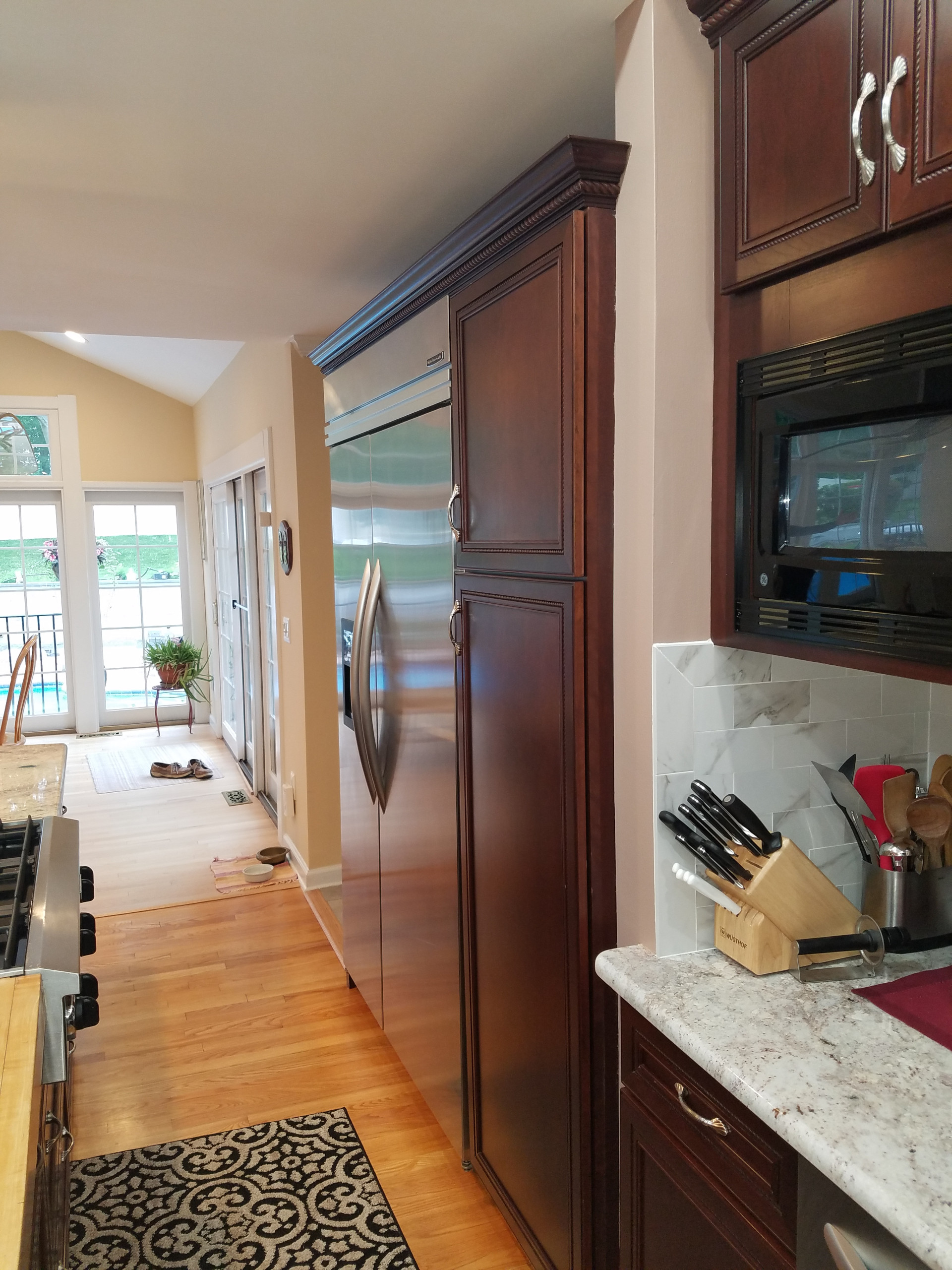 Kitchen Remodel on Sunrise Drive in Hold