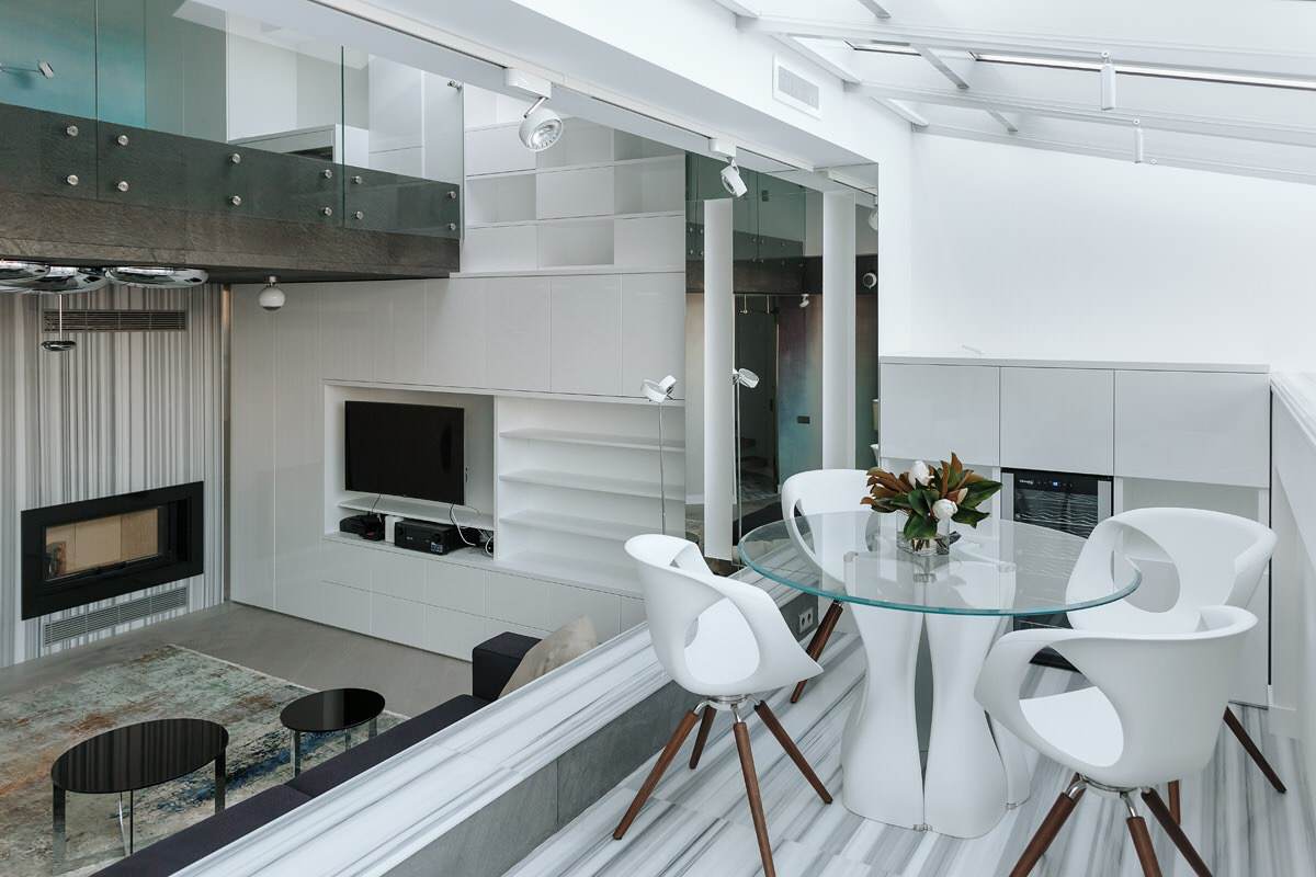 Квартира Студия 86м2 . Современная История в Историческом центре.