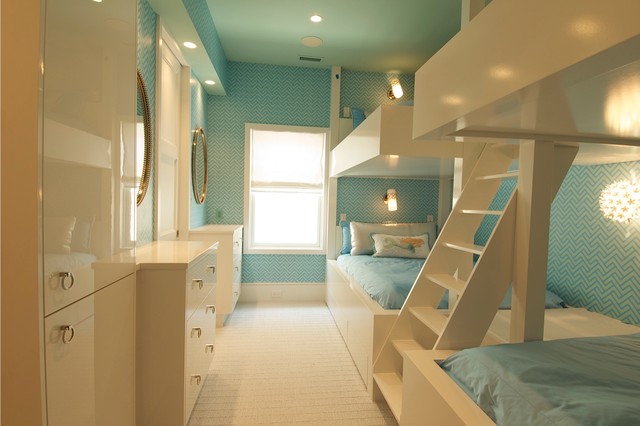Custom Beachfront contemporary-bedroom