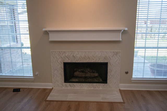 Tomball Series Project - Traditional - Living Room - Houston - by Deskins Group LLC  Houzz