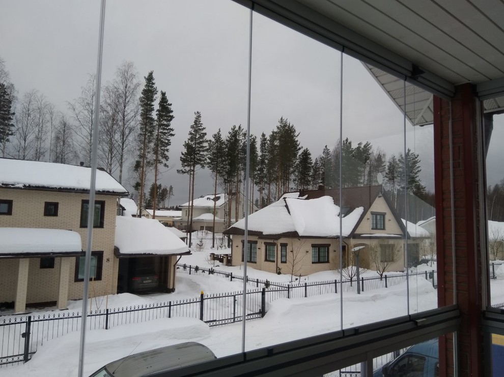 Остекление конструкциями LUMON балкона в частном доме