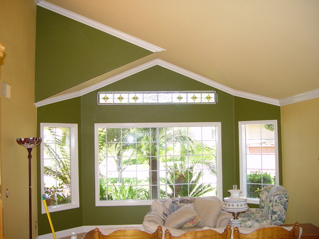 vaulted crown moulding, crown installation contemporary-living-room
