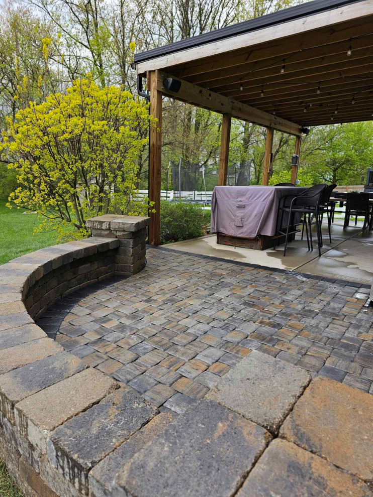 Paver Patios, Walkways, & Decks