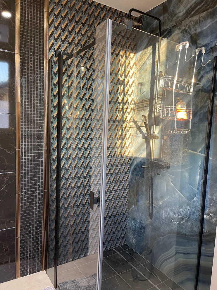 Санузлы в жилом доме на побережье, г, Геленджик