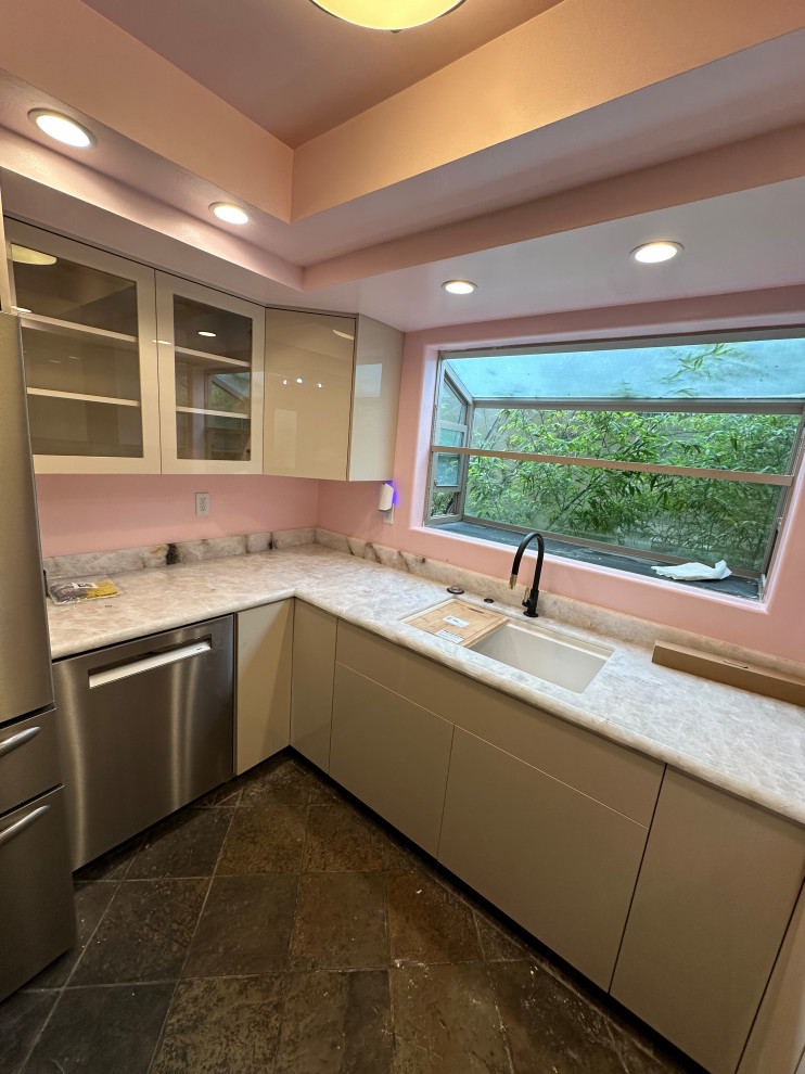 Petite Kitchen Renovation